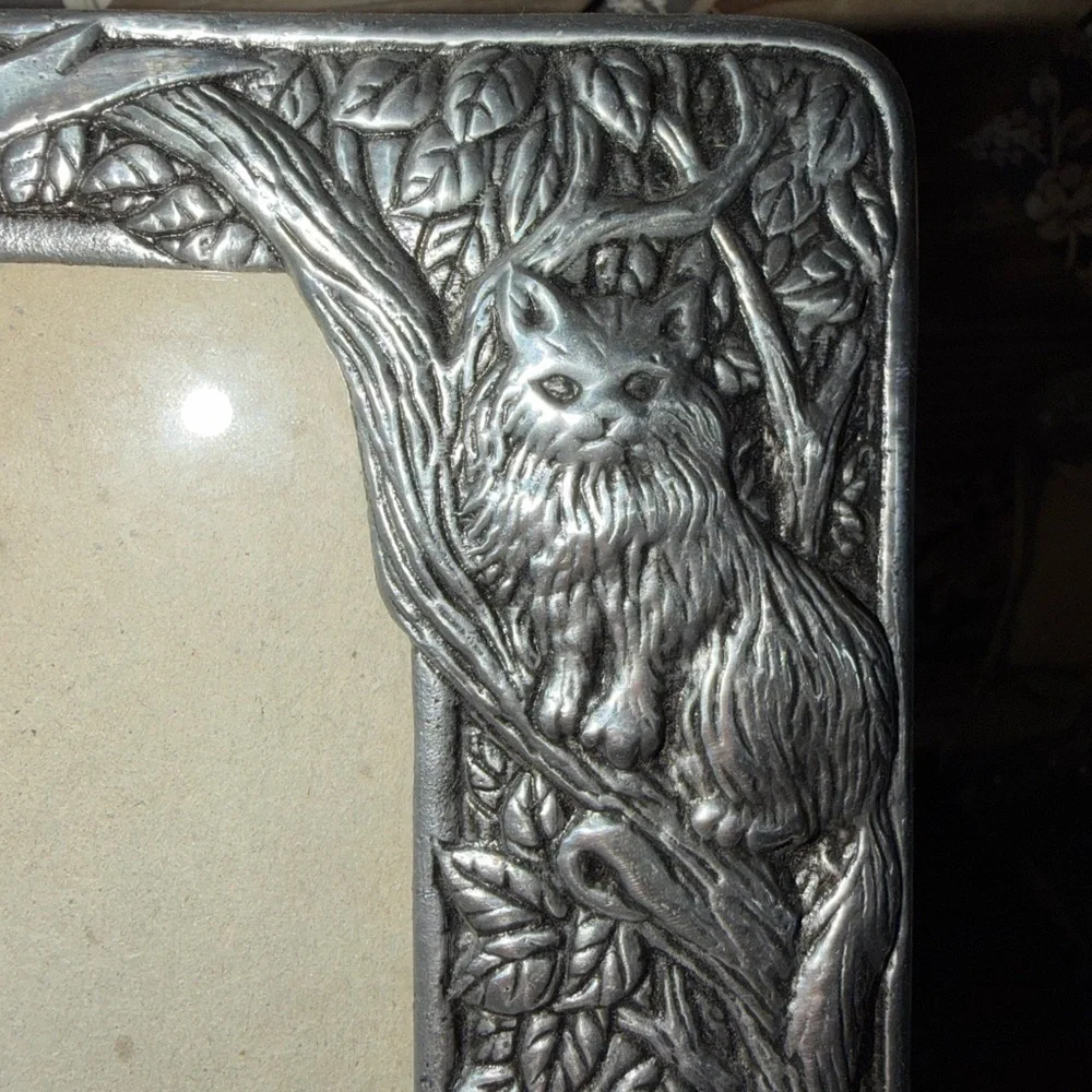 Vintage Arthur Court Cast Aluminum Picture Frame with Cats and Kittens 5x7 - Picture 4 of 8